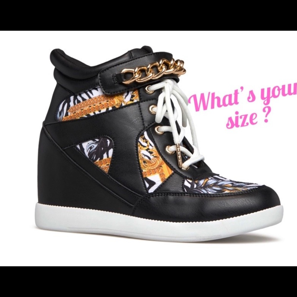 Wedged sneakers